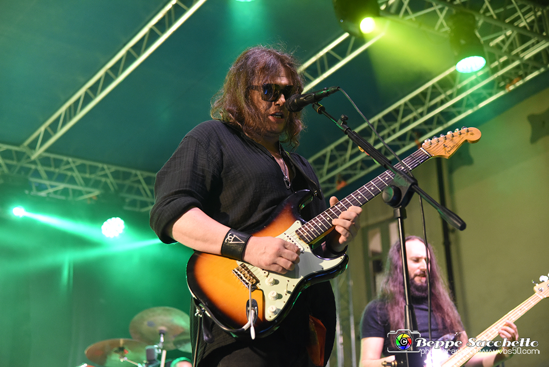 VBS_2476 - Concerto Gianluca Grignani - Living rock and roll Tour 2022.jpg